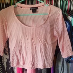 ⚠️DONATING 3/15⚠️🍭5/$30🍭 Choker Half Sleeve Ribbed Stretch Crop Top